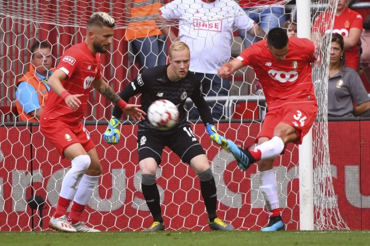 Debutant, maar toch een van de betere Rouches: "Het doet me deugd dat ik het team zo kan helpen"