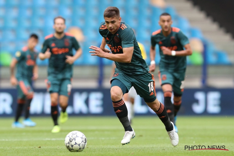 Ajax lijkt Razvan Marin gewoon te willen houden: "We strijden nog mee in drie competities"