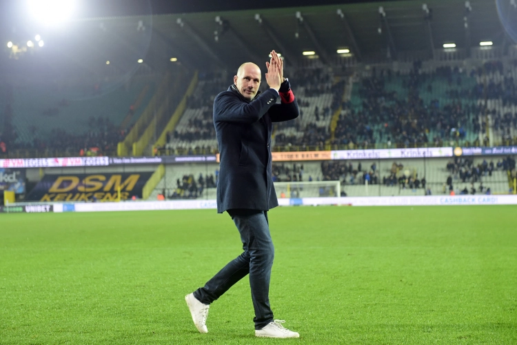 Clement geeft raar gevoel toe én heeft ambitie: "Na dertig jaar op rollercoaster" en "Nog maar twee keer in 129 jaar Club"