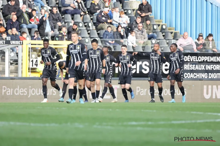 Charleroi rolt Zulte Waregem op in minder dan halfuur en stelt zo ticket voor Europe play-offs veilig