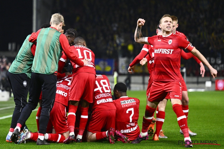 Aad de Mos voorspelt de play-offs en is absoluut zeker van wie er kampioen wordt: "Simpelweg omdat ze de beste spelers hebben"