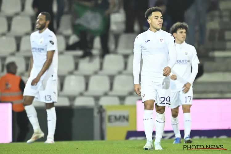 Toch wel vrij ongepast zelfvertrouwen bij Anderlecht-speler: "Ik snapte niet helemaal waarom ik vervangen werd"