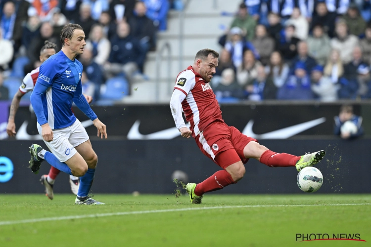 Antwerp gaat pijnlijk onderuit op het veld van leider Genk: Vincent Janssen steekt hand in eigen boezem