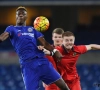 Tammy Abraham verlengt contract bij Chelsea, maar wordt meteen uitgeleend aan Swansea