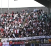 📷 Antwerp-supporters treiteren Club-fans met dit spandoek en drijven de spot met hen