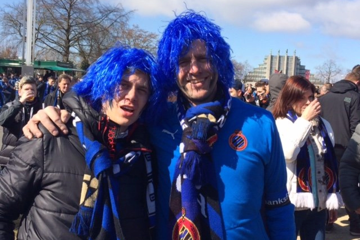 Fotoreeks: zo warmden de fans van Club Brugge en Standard zich op!