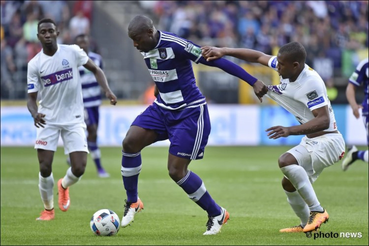 Dit is het niet te weigeren bod dat Anderlecht voor Okaka in de bus krijgt