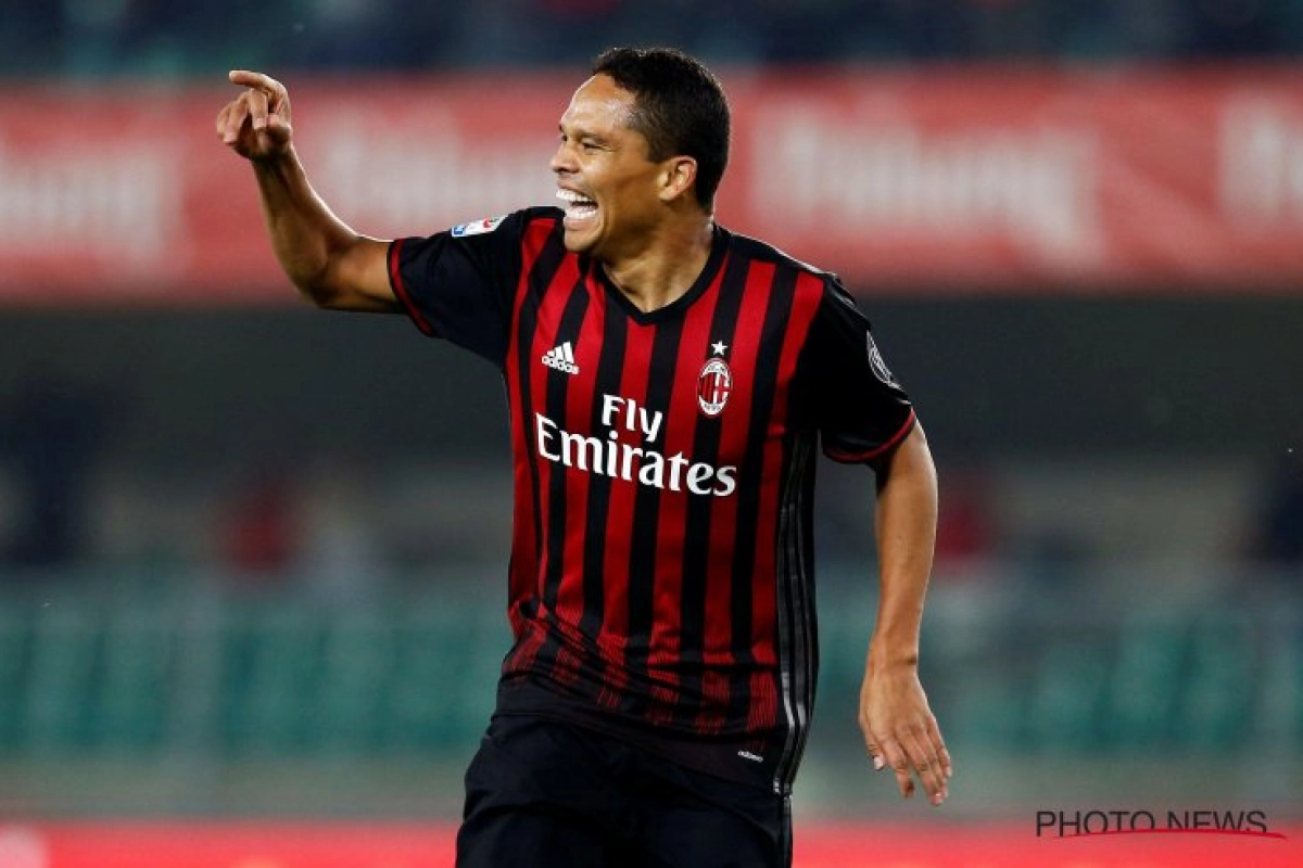 OFFICIEEL: Carlos Bacca ruilt AC Milan in voor nieuwe uitdaging