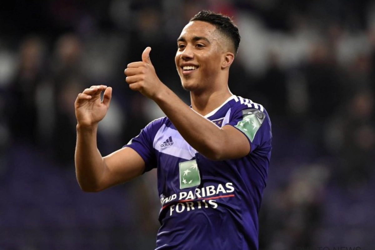 Debat van de Week: Moet Youri Tielemans nog een jaar bij Anderlecht blijven of naar een topcompetitie trekken? Dit vonden jullie ervan