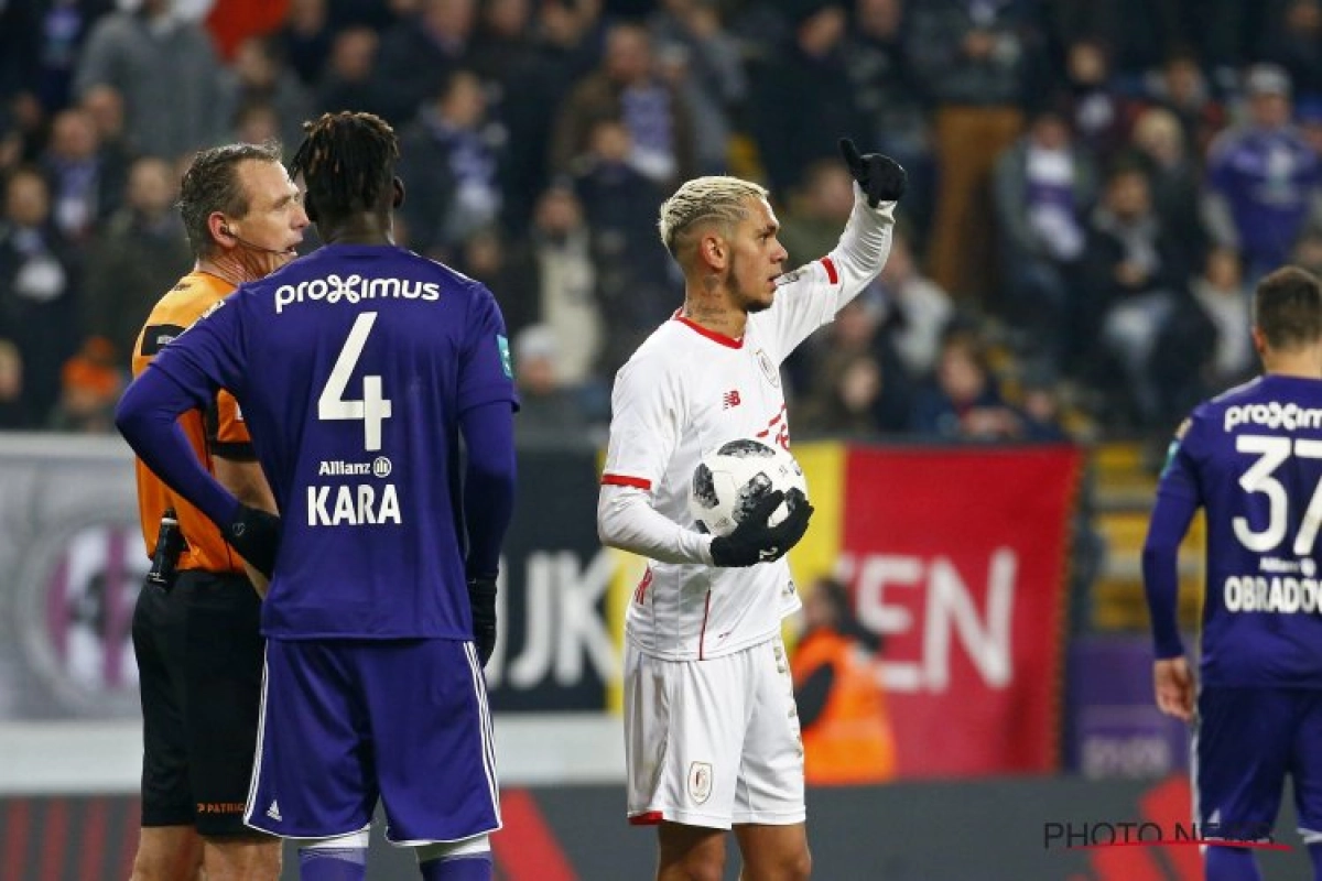 In de winter werd hij nog aan Anderlecht gelinkt, nu heeft Standard-sterkhouder Edmilson een nieuwe aanbieding op zak