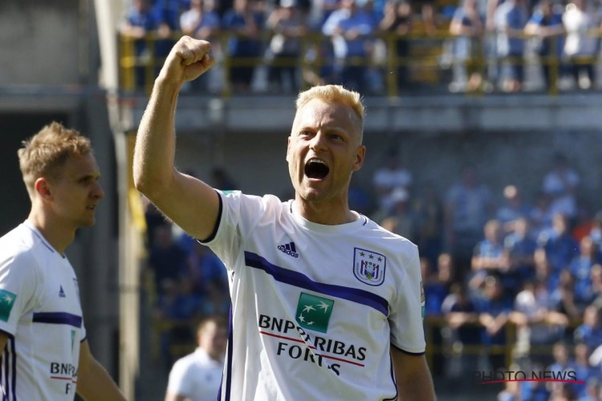 Olivier Deschacht (37) heeft de keuze: drie opties in de Jupiler Pro League liggen nog op tafel