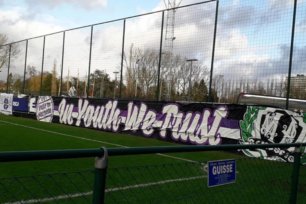 Rustige Fan Board bij Anderlecht: Donvil geeft antwoord op vragen en grieven