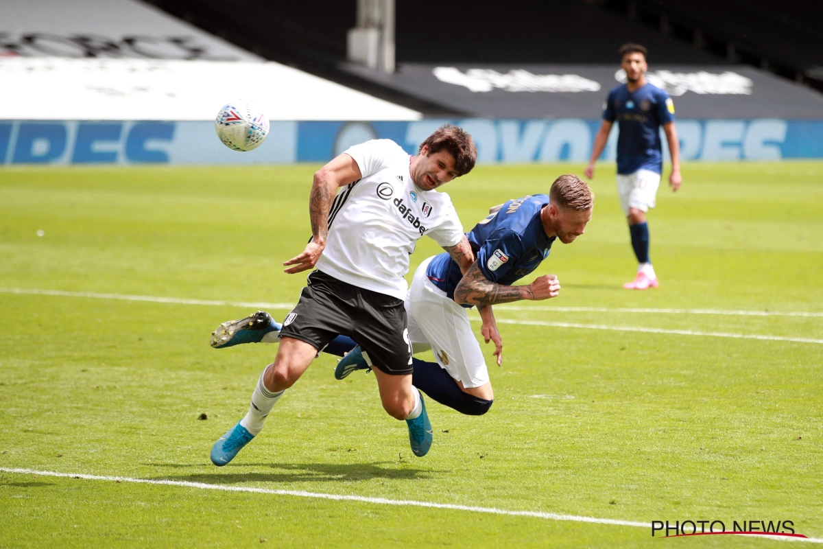 Zware aderlating voor Fulham: Aleksandar Mitrovic kent zijn straf na elleboogstoot