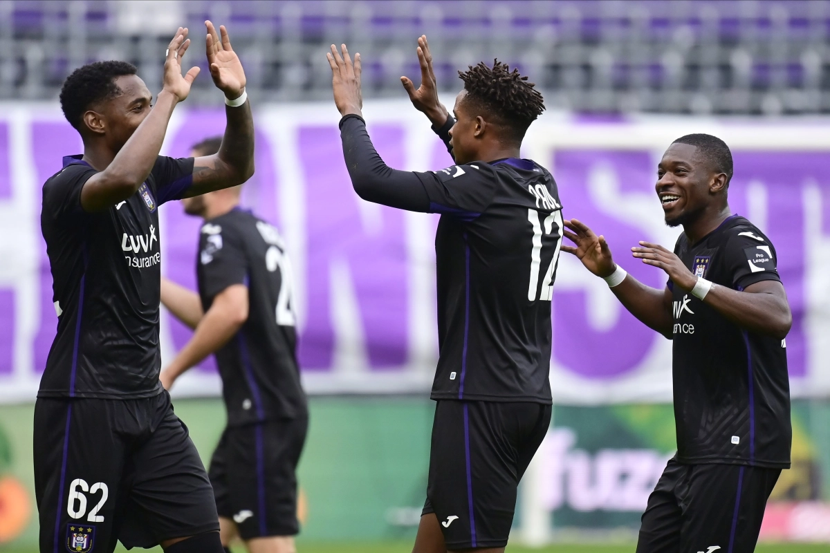 Onverwachte matchwinnaar Anderlecht, Paul Mukairu: "Mijn mooiste goal uit mijn carrière"