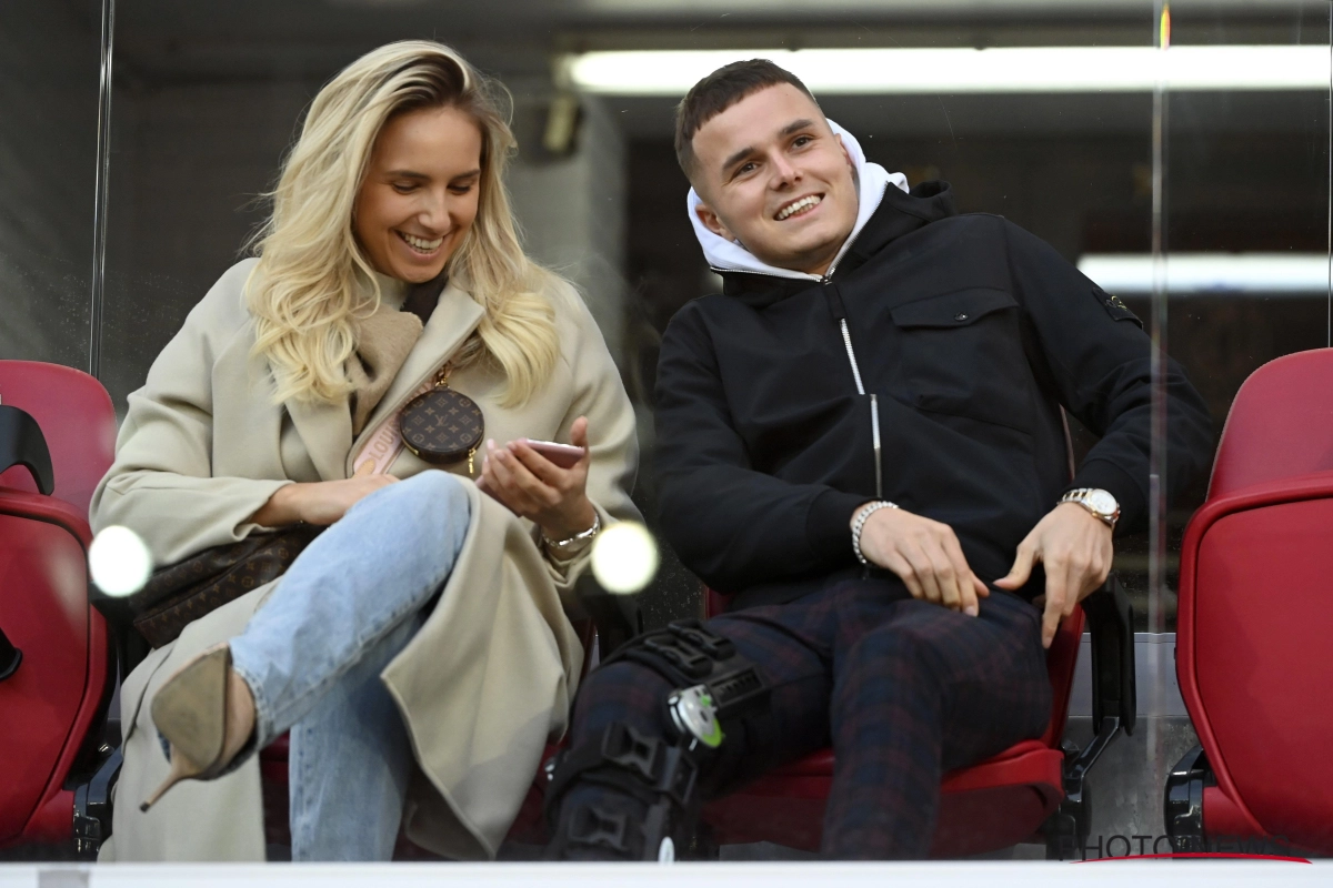 📷 Zinho Vanheusden stelt supporters gerust en toont beelden van zijn revalidatie