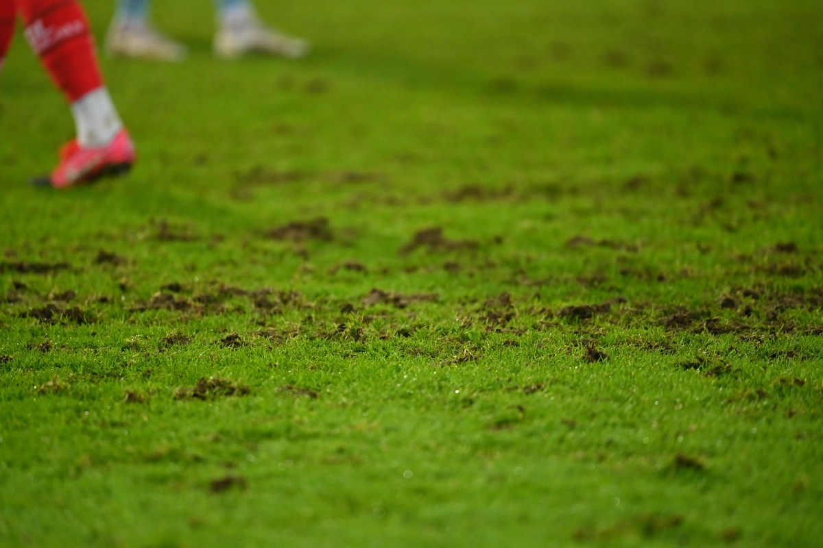 Wat is er aan de hand met het veld van Essevee? "We hadden hen hiervoor gewaarschuwd"