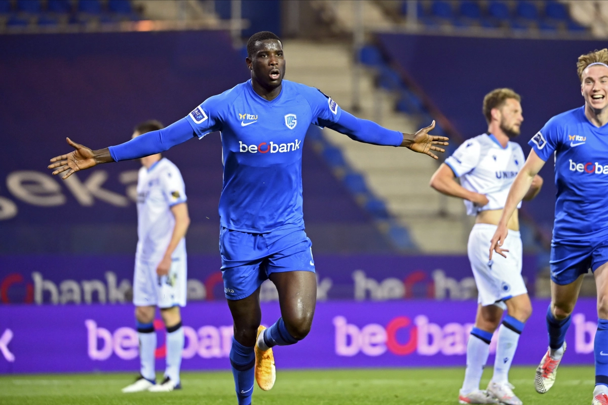 Genk, Dieu en spektakel vs Buffalo's, Oostende en pseudovedetten