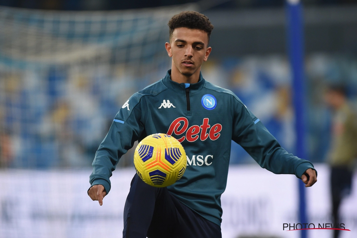 Officieel: Charleroi huurt talent van Napoli met aankoopoptie