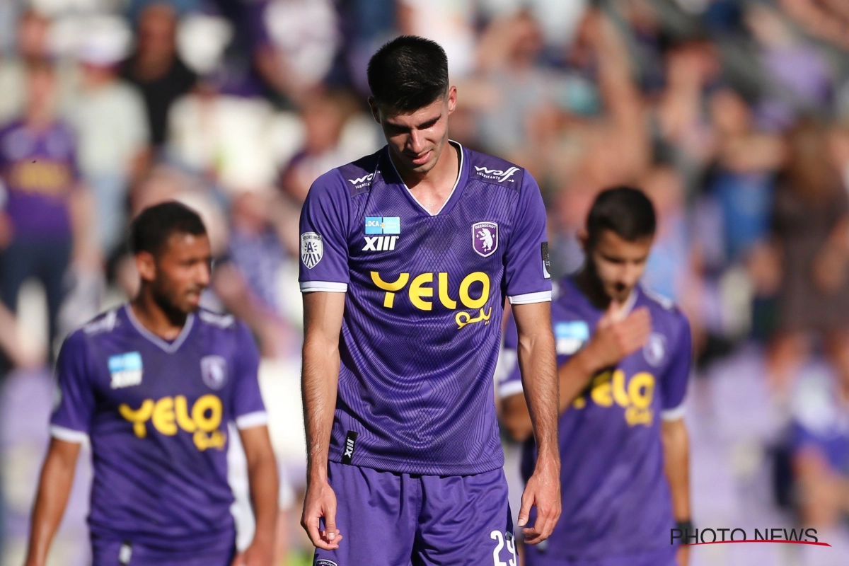 Beerschot gesanctioneerd na niet naleven van transferregels  