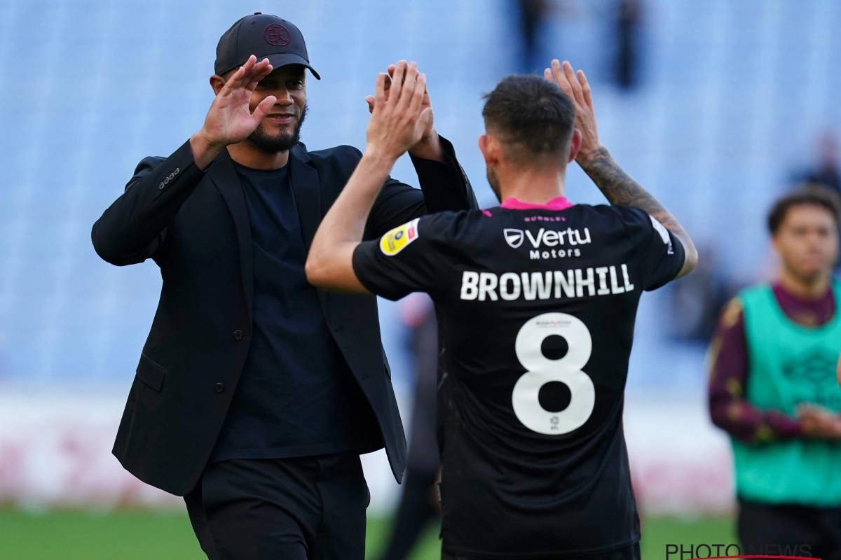 Vincent Kompany en Burnley razen door de Championship met 10de overwinning op rij