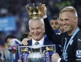 VIDEO: Italiaans maatpak of niet, Ranieri wordt getrakteerd op een 'Champagne Shower'