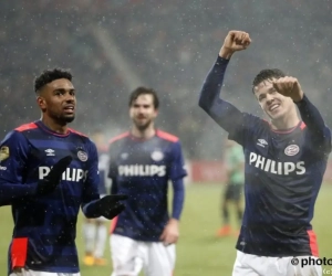 Overzicht buitenland: Limbombe kan PSV niet verrassen, Bayern raast door