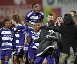 Anderlecht-jonkies gaan op zoek naar een feestje in de Youth League... en de tickets zijn gratis!