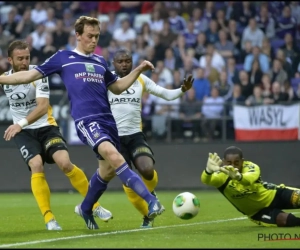 🎥 Prachtig! Anderlecht brengt hommage aan ex-speler De Sutter: "Een echte gentleman"