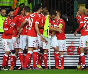 Ref helpt een handje: Standard doet leider Essevee afzien en buit powerplay uit om Anderlecht (even) uit play-off 1 te knallen