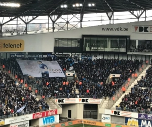 Fans Club Brugge pakken uit met schitterend spandoek voor Timmy Simons