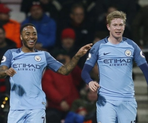 Sterling en City halen meteen het telraam boven tegen West Ham, De Bruyne opent zijn rekening