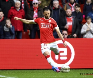 Bekerwinnaar Standard is met 20 spelers herbegonnen, en enkele opvallende gezichten op het veld