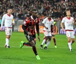 VIDEO: Scorende Balotelli spot met Meunier en geeft titelambities van negenkoppig PSG een flinke knauw 