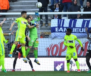 Opmerkelijk: er stond amper één Belg aan de aftrap tijdens Charleroi-Gent