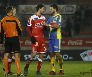 Onwaarschijnlijk! Moeskroen-fans reden bewust om langs Westerlo en hingen duidelijke boodschap op: "Veeg eerst voor uw eigen deur"