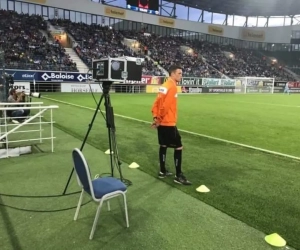 Primeur in de Ghelamco Arena: video-assistentie doet meteen zijn werk bij doelpunt van Balotelli