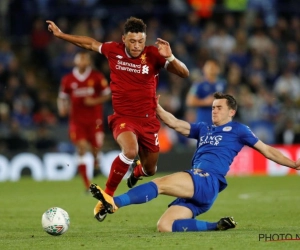 VIDEO: Liverpool-fan ergert zich (op grappige wijze) blauw aan prestatie van miljoenenaankoop Alex Oxlade-Chamberlain