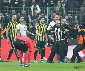 Ziet u het in Anderlecht-Club Brugge al gebeuren? Scheidsrechter deelt 11 gele én 5 rode kaarten uit in Turkse stadsderby!