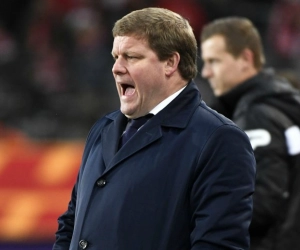 'Hein Vanhaezebrouck gaf een nieuwe donderpreek in de Anderlecht-kleedkamer, nóg furieuzer dan zondag'