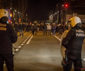 Nederlandse hooligans ontsieren Belgische toppers: na STVV-Genk ook 47 relschoppers aangehouden voor Gent-RSCA