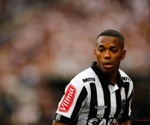 ? Robinho (34) kan het nog altijd: ex-superster scoort fantastische vrije trap