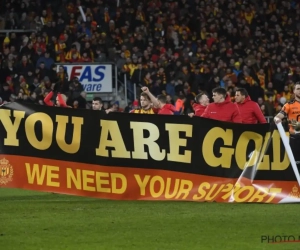 ? Spelers Mechelen komen met spandoek voor fans: "Zijn gaan beseffen dat we het niet zonder elkaar kunnen"