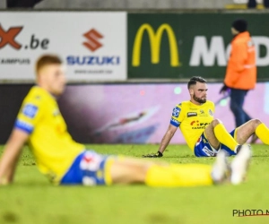 De spelers van Waasland-Beveren zaten er verslagen bij in Moeskroen... En de supporters?