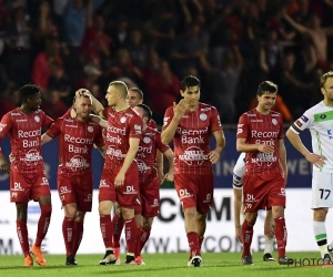 Zulte Waregem kan het zelfs met tien en is met fabelachtige cijfers groepswinnaar in play-off 2, slechts 1 minpuntje ...