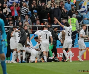 ? De schoonheid van het WK: Gimenez kopt winning goal binnen, Uruguayaanse schoolkinderen worden gek