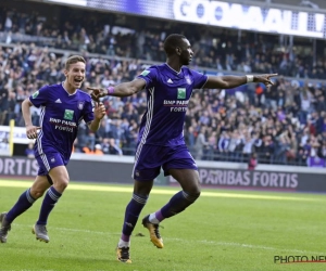 Bolasie heeft een wel heel eigenaardige manier om Neerpede binnen te rijden