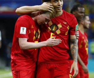 🎥 Dit is hoe De Bruyne en Witsel de zege tegen Rusland beleefden achter de coulissen