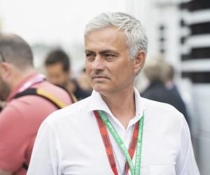 🎥 Mourinho doet in hilarisch reclamefilmpje zijn statuut van 'The Special One' alle eer aan