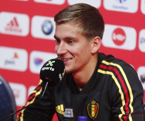 Dennis Praet heeft het naar zijn zin in de Premier League: "De trainingen in Italië waren iets saaier"