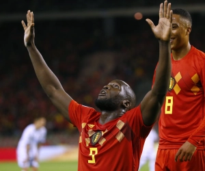 Lukaku scoort nummer 50 (en ineens 51) op de verjaardag van zijn mama: "Twintig doelpunten geleden was dit een missie"